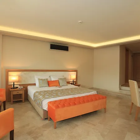 Loryma Luxury 3* بوزبورون