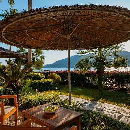 Hotel Loryma Luxury