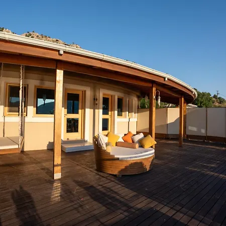 Loryma Luxury