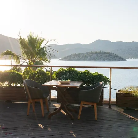 Otel Loryma Luxury 3*