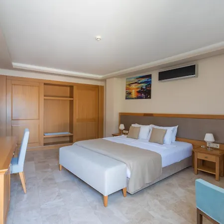 Loryma Luxury