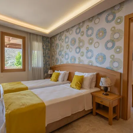 Hotel Loryma Luxury