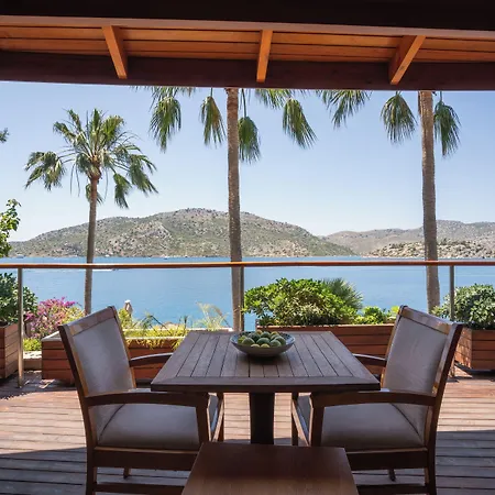 Loryma Luxury 3*