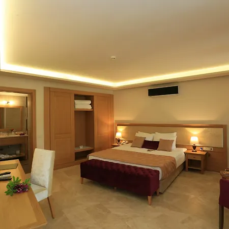 Loryma Luxury Hotel