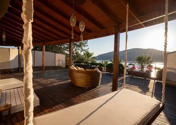 فندق Loryma Luxury 3*