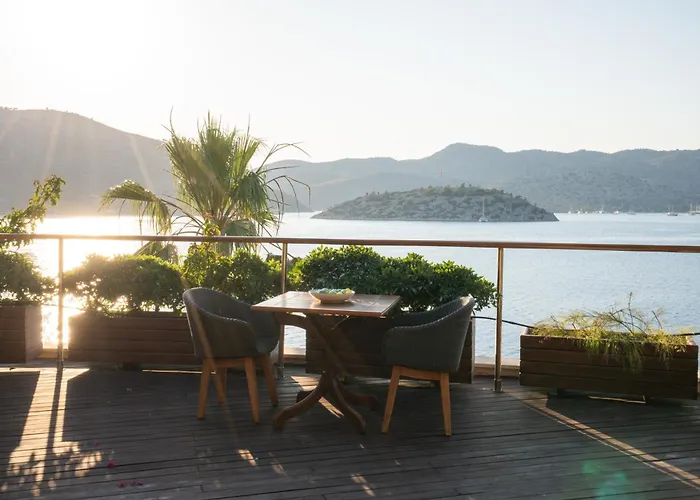 فندق Loryma Luxury 3*